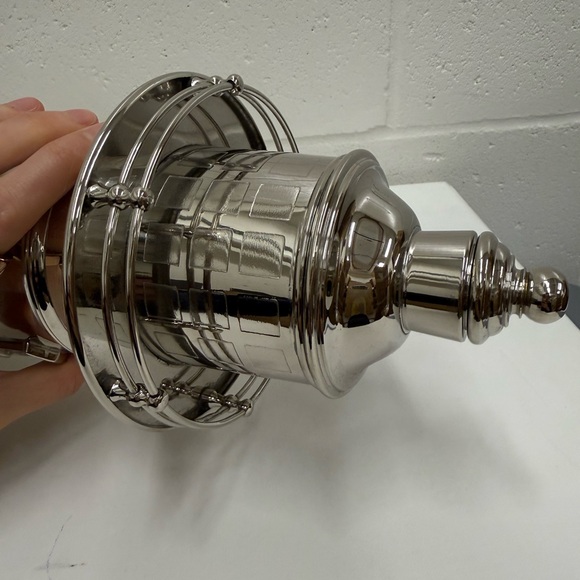 Luxury Nautical Lighthouse Sculpture – Polished Metal Decor - Picture 4 of 8